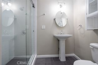 Single Family Residence, 22733 Clarendon st, Woodland Hills, CA 91367 - 23