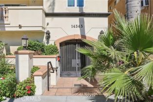 Condominium, 14343 Burbank blvd, Sherman Oaks, CA 91401 - 2