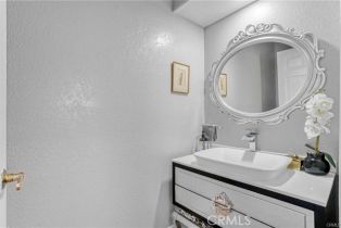 Single Family Residence, 21215 Escondido st, Woodland Hills, CA 91364 - 18