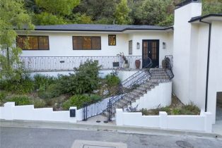 Single Family Residence, 3515 Weslin ave, Sherman Oaks, CA 91423 - 3