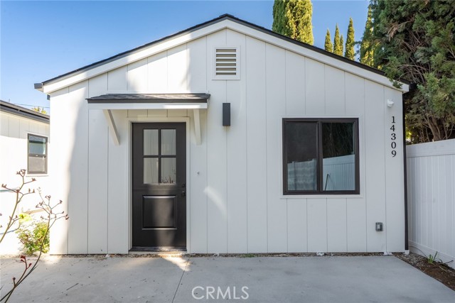 Single Family Residence, 14309 Califa st, Sherman Oaks, CA 91401 - 1