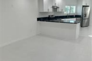 Single Family Residence, 10256 Cozycroft, Chatsworth, CA 91311 - 3