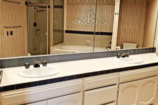 Condominium, 4415 Saugus ave, Sherman Oaks, CA 91403 - 16