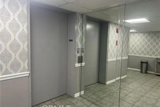 Condominium, 4415 Saugus ave, Sherman Oaks, CA 91403 - 9