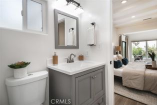 Single Family Residence, 22385 Macfarlane dr, Woodland Hills, CA 91364 - 17