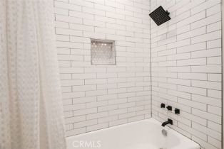 Single Family Residence, 22385 Macfarlane dr, Woodland Hills, CA 91364 - 25