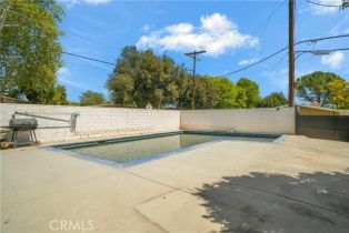 Single Family Residence, 10854 Hayvenhurst ave, Granada Hills, CA 91344 - 32