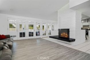 Single Family Residence, 10854 Hayvenhurst ave, Granada Hills, CA 91344 - 5