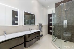 Single Family Residence, 207 SADDLEBOW rd, Bell Canyon, CA 91307 - 17