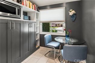 Single Family Residence, 5816 Lemona ave, Sherman Oaks, CA 91411 - 11