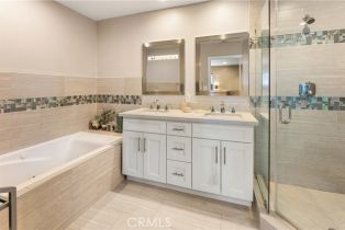 Single Family Residence, 5816 Lemona ave, Sherman Oaks, CA 91411 - 13