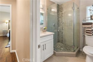 Single Family Residence, 5816 Lemona ave, Sherman Oaks, CA 91411 - 15