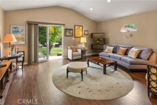 Single Family Residence, 5816 Lemona ave, Sherman Oaks, CA 91411 - 5