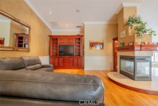 Single Family Residence, 391 Laguna Terrace, Simi Valley, CA 93065 - 14