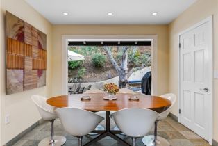 Single Family Residence, 3818 Hollyline ave, Sherman Oaks, CA 91423 - 17