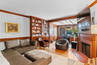 Single Family Residence, 3818 Hollyline ave, Sherman Oaks, CA 91423 - 19