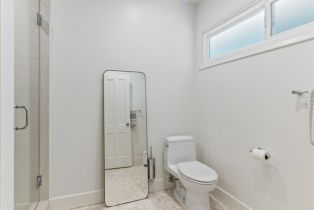 Single Family Residence, 3818 Hollyline ave, Sherman Oaks, CA 91423 - 38