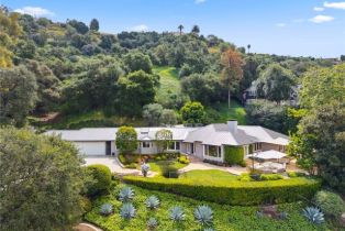 Single Family Residence, 3818 Hollyline ave, Sherman Oaks, CA 91423 - 39