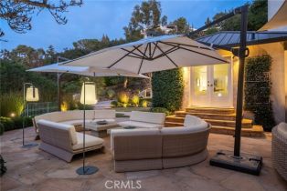 Single Family Residence, 3818 Hollyline ave, Sherman Oaks, CA 91423 - 42