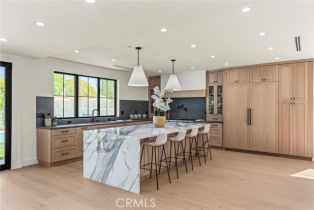 Single Family Residence, 5258 Lemona ave, Sherman Oaks, CA 91411 - 11