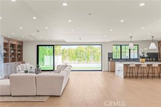 Single Family Residence, 5258 Lemona ave, Sherman Oaks, CA 91411 - 5