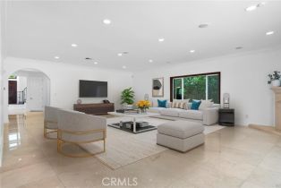 Single Family Residence, 4818 Lemona ave, Sherman Oaks, CA 91403 - 3