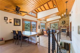 Single Family Residence, 2106 Lakeshore dr, Agoura Hills, CA 91301 - 12