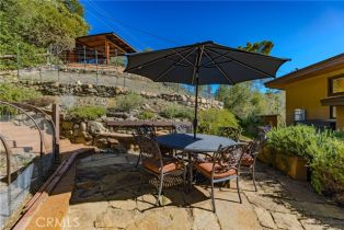 Single Family Residence, 2106 Lakeshore dr, Agoura Hills, CA 91301 - 40