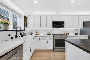 Single Family Residence, 5808 Ostrom ave, Encino, CA 91316 - 10