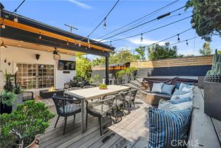 Single Family Residence, 5808 Ostrom ave, Encino, CA 91316 - 25