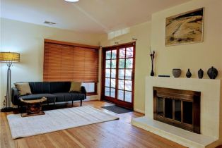 Single Family Residence, 15123 Killion st, Sherman Oaks, CA 91411 - 13