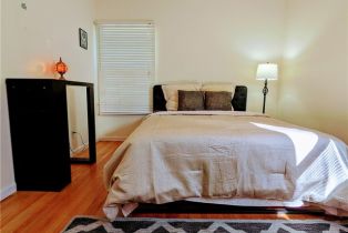 Single Family Residence, 15123 Killion st, Sherman Oaks, CA 91411 - 23