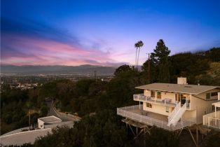 Single Family Residence, 3721 Glenridge dr, Sherman Oaks, CA 91423 - 36