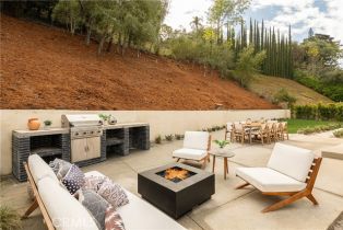 Single Family Residence, 11268 Dona Lola dr, Studio City, CA 91604 - 36