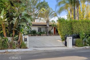 Single Family Residence, 3517 Scadlock ln, Sherman Oaks, CA 91403 - 24