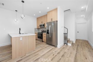 Townhouse, 14523 Weddington st, Sherman Oaks, CA 91411 - 2