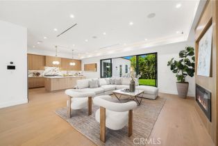 Single Family Residence, 5945 Hesperia ave, Encino, CA 91316 - 3