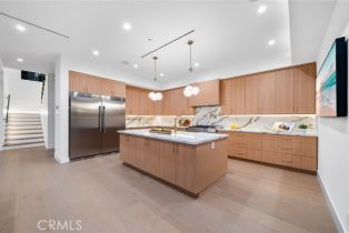 Single Family Residence, 5945 Hesperia ave, Encino, CA 91316 - 6