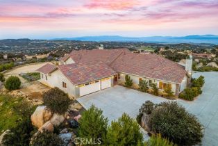 Single Family Residence, 42225 Hacienda dr, Murrieta, CA 92562 - 2