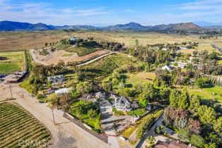 Single Family Residence, 39460 Hilt rd, Temecula, CA 92591 - 69