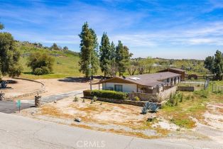 Single Family Residence, 40101 Avenida La Cresta, Murrieta, CA 92562 - 47