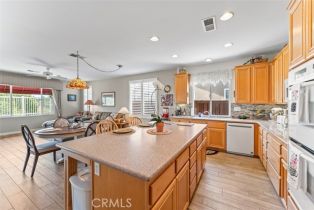 Single Family Residence, 39692 Clos Du Val, Murrieta, CA 92563 - 21