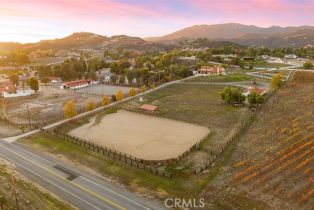 Single Family Residence, 38405 Avenida La Cresta, Murrieta, CA 92562 - 48