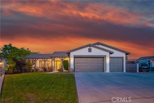 Single Family Residence, 23914 Nutwood way, Murrieta, CA 92562 - 2