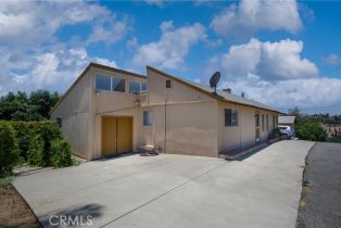 Single Family Residence, 2501 Via Rancheros way, Fallbrook, CA 92028 - 12