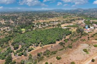 Single Family Residence, 2501 Via Rancheros way, Fallbrook, CA 92028 - 9