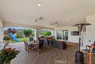 Single Family Residence, 25652 El Chaval pl, Temecula, CA 92590 - 63