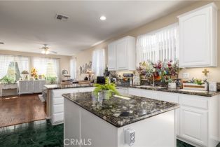 Single Family Residence, 39431 Domaine Michael dr, Murrieta, CA 92563 - 15