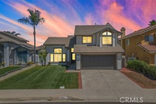 Single Family Residence, 13194 Spur Branch CIR, Corona, CA  Corona, CA 92883