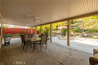 Single Family Residence, 23860 Hollingsworth dr, Murrieta, CA 92562 - 23